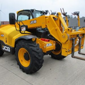 JCB531-70 (586) - obrazek 8