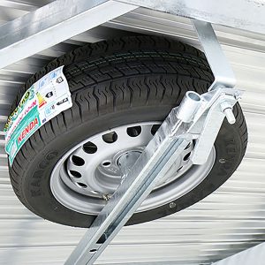 Vezeko Autotrailer Race Master Alu 209x550cm Tridem 3,5t - Image 4
