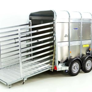 Ifor Williams Viehanhänger TA5 8x6 156x241 cm Höhe: 183 cm | 2,7t – Bild 4