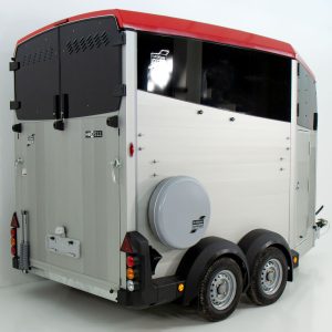 Ifor Williams Przyczepa do koni HBX 511 | Siodlarnia | Nowy model | Czerwona - obrazek 14