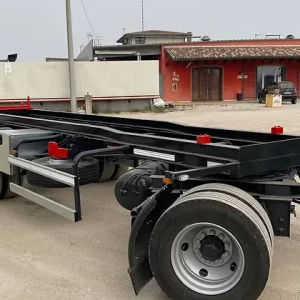 Zorzi Roll-Off-Trailer mit Bogenaufbau (Länge: 8 m) – Bild 7