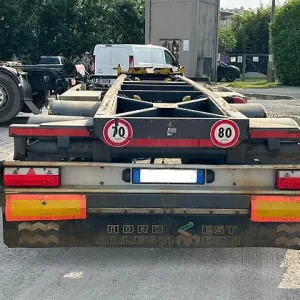 Zweiseitiger kippbarer Pneumatiktrailer (Zorzi) – Bild 10