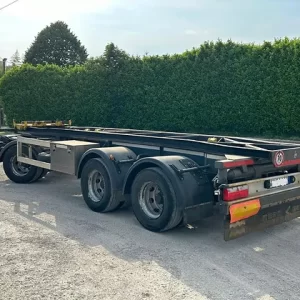 Zweiseitiger kippbarer Pneumatiktrailer (Zorzi) – Bild 1